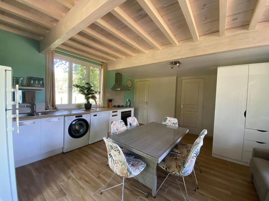 De La Liambe - Maison En Bois A La Campagne Dommartin-Les-Cuiseaux